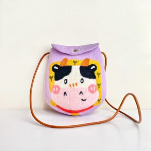 MooMoo’s Springtime Letter Bag